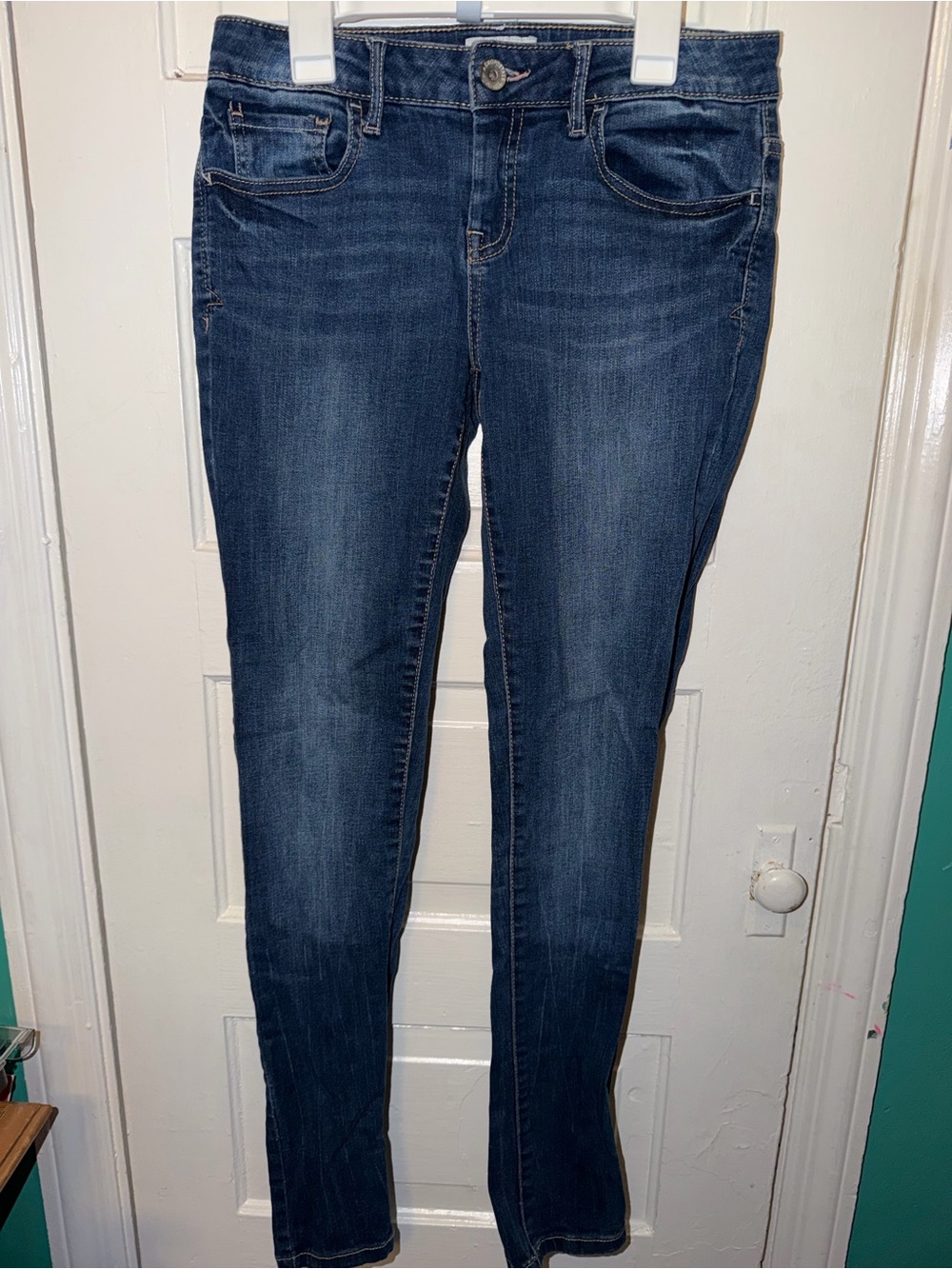 Aeropostale Women's Dark Wash Skinny Jeans